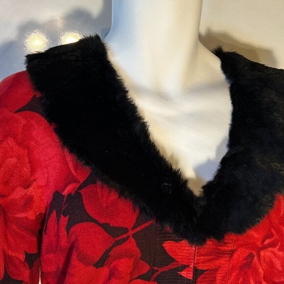 WR SZXL Fur Collar (Removable) Red/ Black Floral cardigan Chic Whimdigoth Formal - Picture 3 of 10